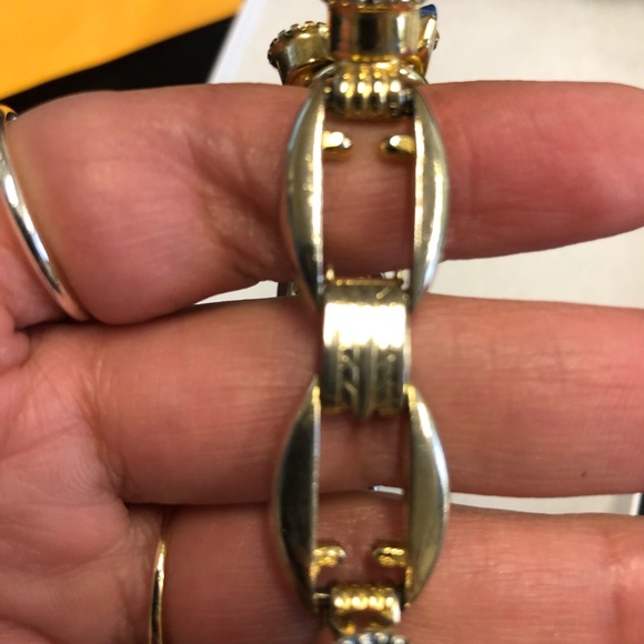 Vintage Light Blue Color bracelet & clip earrings - Picture 6 of 8